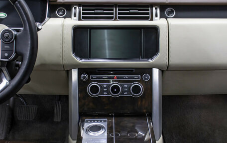 Land Rover Range Rover IV рестайлинг, 2016 год, 5 300 000 рублей, 14 фотография