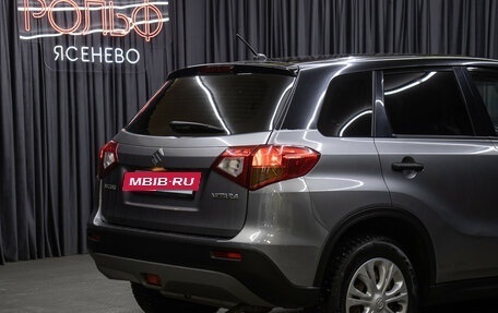 Suzuki Vitara II рестайлинг, 2015 год, 1 500 000 рублей, 20 фотография