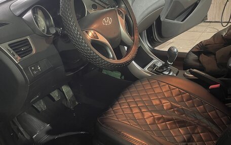 Hyundai Elantra V, 2013 год, 1 200 000 рублей, 3 фотография