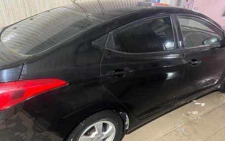 Hyundai Elantra V, 2013 год, 1 200 000 рублей, 2 фотография