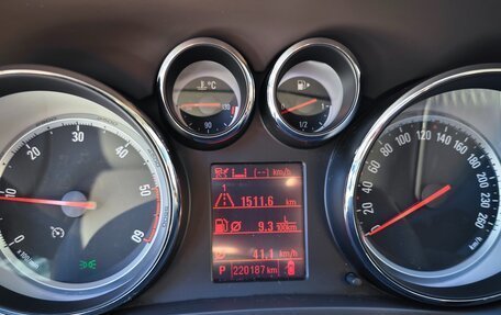 Opel Zafira C рестайлинг, 2013 год, 1 200 000 рублей, 9 фотография