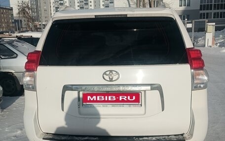 Toyota Land Cruiser Prado 150 рестайлинг 2, 2013 год, 3 449 000 рублей, 12 фотография
