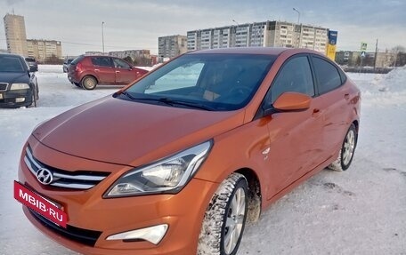 Hyundai Solaris II рестайлинг, 2015 год, 1 200 000 рублей, 2 фотография