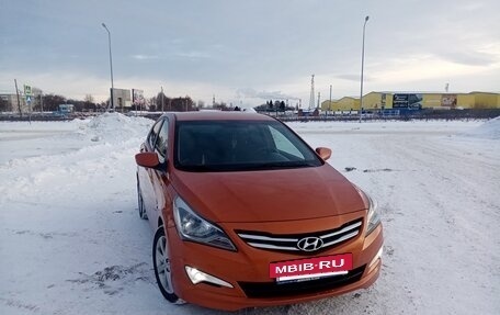 Hyundai Solaris II рестайлинг, 2015 год, 1 200 000 рублей, 8 фотография