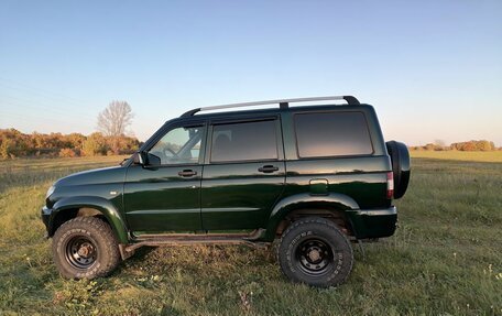 ЛуАЗ Patriot, 2013 год, 850 000 рублей, 12 фотография