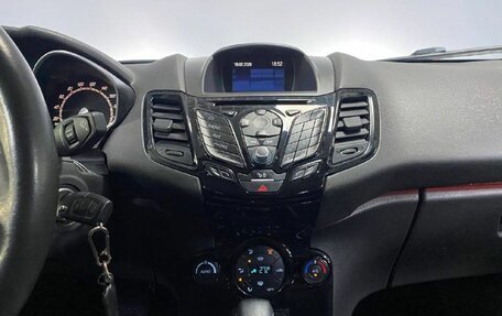 Ford Fiesta, 2015 год, 783 000 рублей, 16 фотография