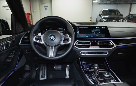 BMW X7, 2021 год, 7 990 000 рублей, 28 фотография