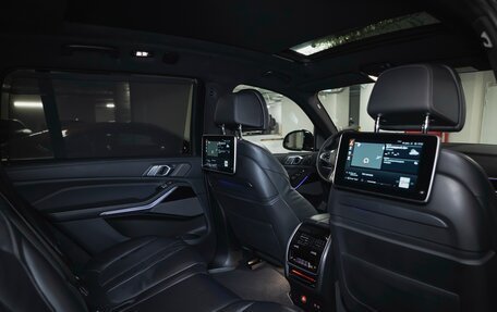 BMW X7, 2021 год, 7 990 000 рублей, 30 фотография