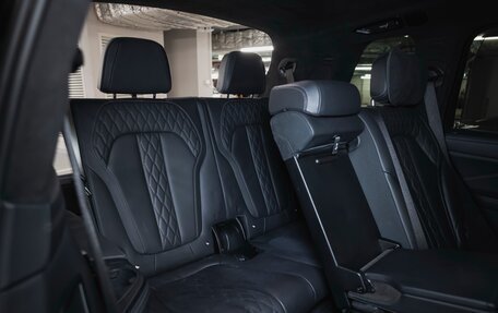 BMW X7, 2021 год, 7 990 000 рублей, 34 фотография