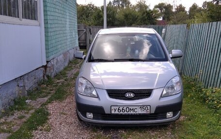 KIA Rio II, 2009 год, 600 000 рублей, 1 фотография
