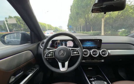 Mercedes-Benz GLB, 2022 год, 2 298 000 рублей, 17 фотография