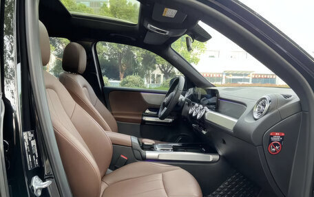 Mercedes-Benz GLB, 2022 год, 2 298 000 рублей, 12 фотография