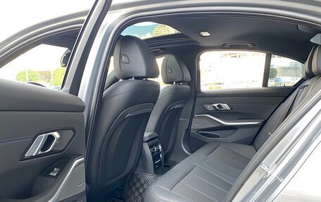 BMW 3 серия, 2023 год, 3 390 000 рублей, 14 фотография