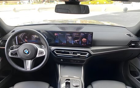 BMW 3 серия, 2023 год, 3 390 000 рублей, 10 фотография