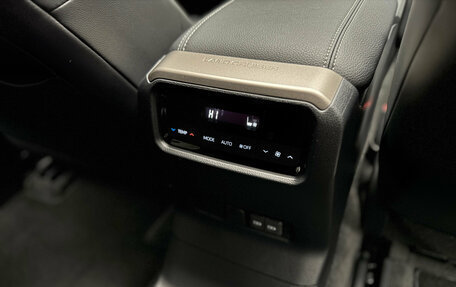 Toyota Land Cruiser Prado, 2025 год, 11 300 000 рублей, 24 фотография