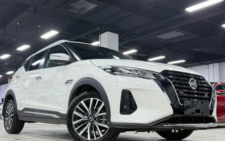 Nissan Kicks I, 2022 год, 1 920 000 рублей, 2 фотография