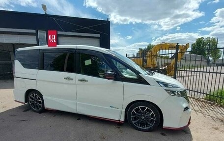 Nissan Serena IV, 2018 год, 1 800 000 рублей, 4 фотография