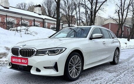 BMW 3 серия, 2021 год, 4 075 000 рублей, 2 фотография