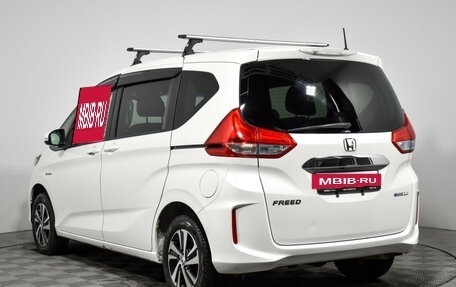 Honda Freed II, 2016 год, 1 600 000 рублей, 7 фотография