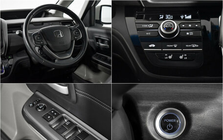 Honda Freed II, 2016 год, 1 600 000 рублей, 18 фотография