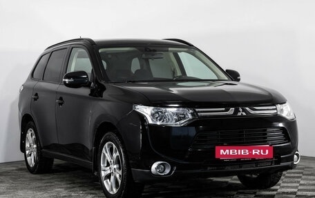 Mitsubishi Outlander III рестайлинг 3, 2013 год, 1 349 000 рублей, 3 фотография