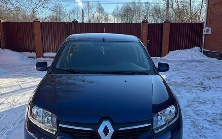 Renault Logan II, 2014 год, 790 000 рублей, 3 фотография