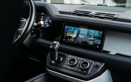 Land Rover Defender II, 2020 год, 5 178 364 рублей, 13 фотография