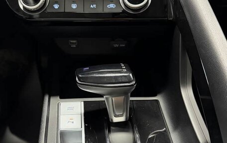 Hyundai Elantra, 2023 год, 1 650 000 рублей, 12 фотография