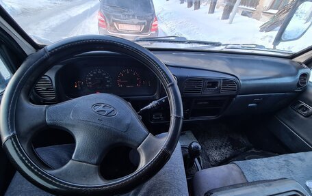 Hyundai Grace, 1999 год, 300 000 рублей, 4 фотография
