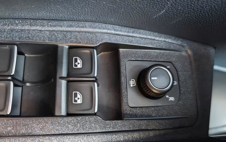 Volkswagen T-Roc I, 2022 год, 1 849 000 рублей, 7 фотография