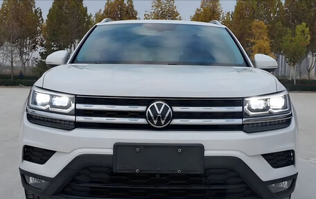 Volkswagen Tharu, 2022 год, 2 150 000 рублей, 2 фотография