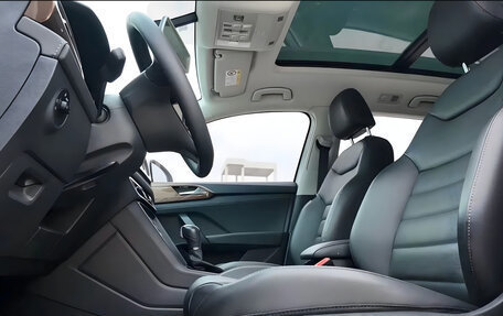 Volkswagen Tharu, 2022 год, 2 150 000 рублей, 22 фотография