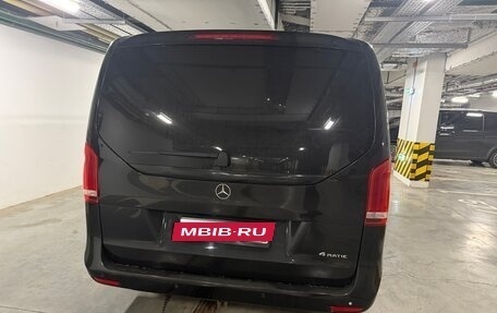 Mercedes-Benz V-Класс, 2015 год, 3 550 000 рублей, 4 фотография