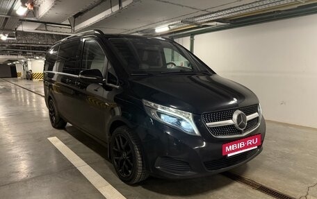 Mercedes-Benz V-Класс, 2015 год, 3 550 000 рублей, 3 фотография