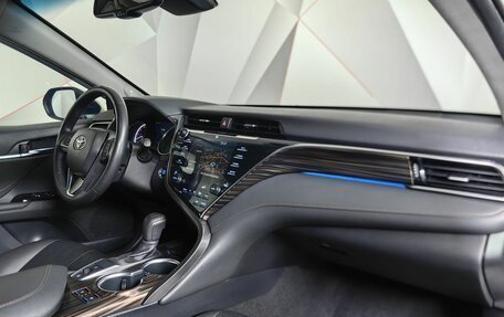 Toyota Camry, 2021 год, 3 297 000 рублей, 13 фотография