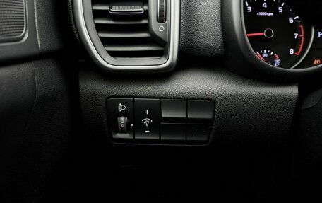 KIA Sportage IV рестайлинг, 2019 год, 2 318 000 рублей, 14 фотография