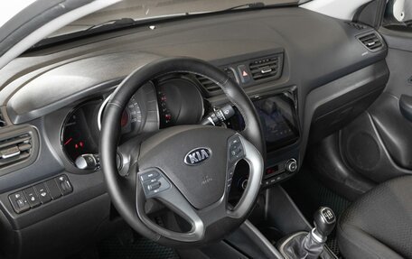 KIA Rio III рестайлинг, 2017 год, 1 117 200 рублей, 5 фотография