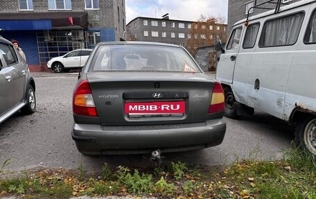 Hyundai Accent II, 2006 год, 300 000 рублей, 2 фотография