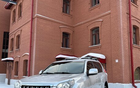 Toyota Land Cruiser Prado 150 рестайлинг 2, 2010 год, 2 550 000 рублей, 1 фотография