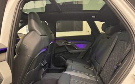 Audi Q5, 2025 год, 8 300 000 рублей, 38 фотография