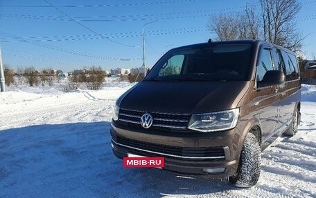 Volkswagen Caravelle T6 рестайлинг, 2018 год, 3 500 000 рублей, 6 фотография