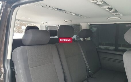 Volkswagen Caravelle T6 рестайлинг, 2018 год, 3 500 000 рублей, 8 фотография