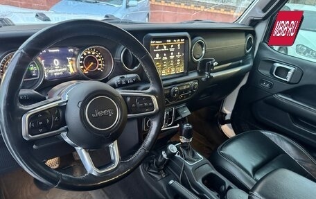 Jeep Wrangler, 2018 год, 3 400 000 рублей, 24 фотография