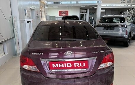 Hyundai Solaris II рестайлинг, 2011 год, 750 000 рублей, 5 фотография