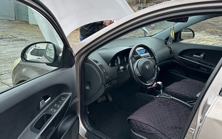 KIA cee'd I рестайлинг, 2009 год, 500 000 рублей, 8 фотография