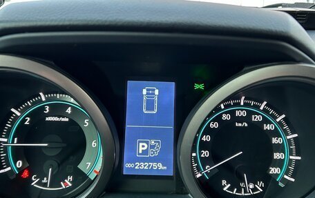 Toyota Land Cruiser Prado 150 рестайлинг 2, 2010 год, 2 550 000 рублей, 7 фотография