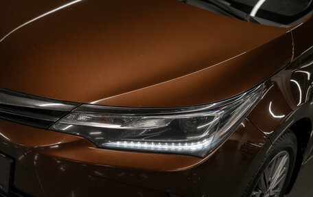 Toyota Corolla, 2018 год, 1 940 000 рублей, 21 фотография