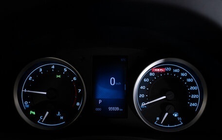 Toyota Corolla, 2018 год, 1 940 000 рублей, 11 фотография