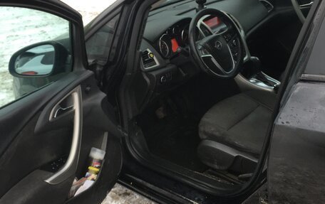 Opel Astra J, 2011 год, 380 000 рублей, 15 фотография