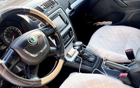 Skoda Octavia, 2010 год, 650 000 рублей, 6 фотография